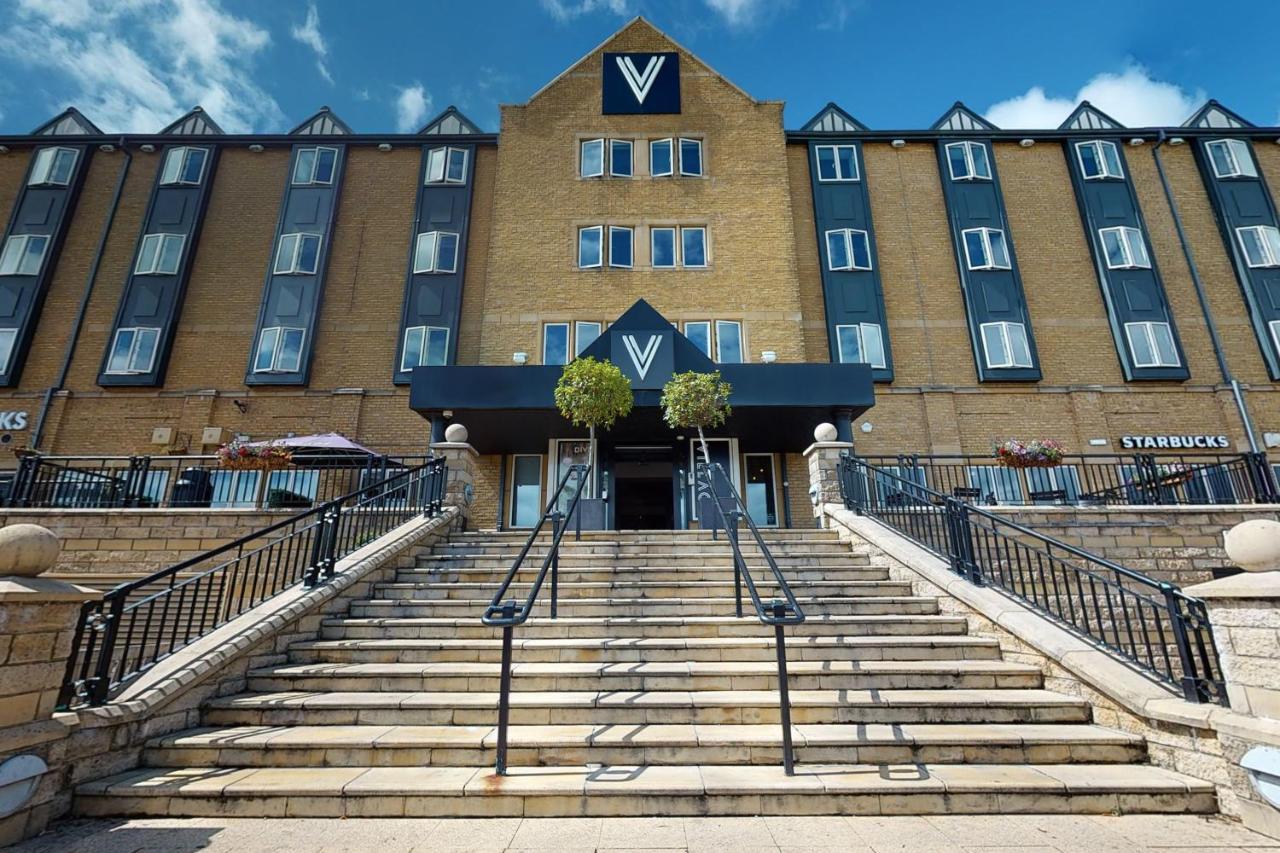 Village Hotel Newcastle Holystone  Exterior photo